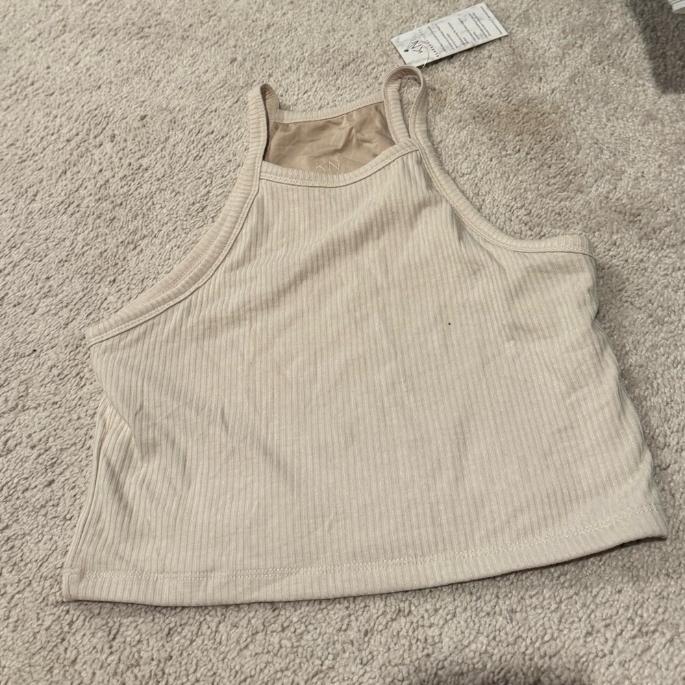 Klassy network crop tank